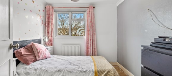 3 bedrooms House in Crawley, United Kingdom No. 1071 18