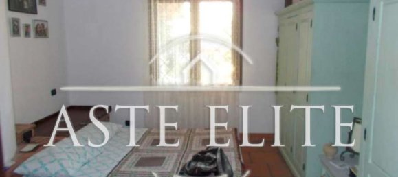 6-Zimmer Villa in Pomezia, Italy, Nr. 281241 8
