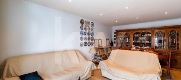 3 bedrooms Commercial property in Cascais, Portugal No. 77172 6