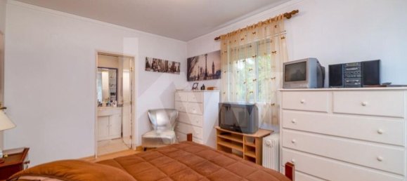 3 bedrooms Commercial property in Cascais, Portugal No. 77172 17