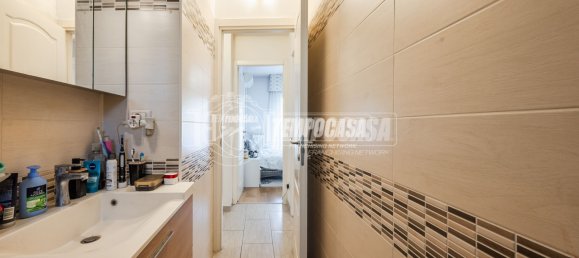 3 rooms Apartment in Milan, Italy No. 274435 15