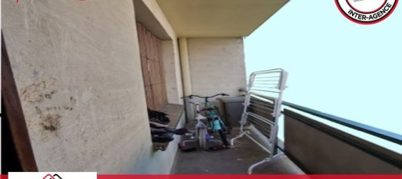 Apartamento de 3 dormitorios en Clichy-sous-Bois, France No. 315725 7