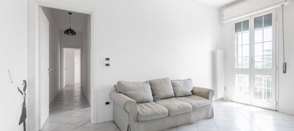 3 bedrooms Apartment in Bologna, Italy No. 321460 6