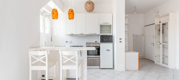 3 bedrooms Apartment in Bologna, Italy No. 321460 4