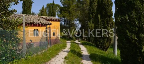 12-Zimmer Haus in Penna San Giovanni, Italy, Nr. 126829 25