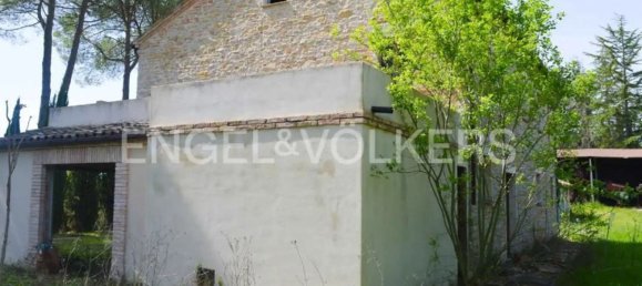 12-Zimmer Haus in Penna San Giovanni, Italy, Nr. 126829 11