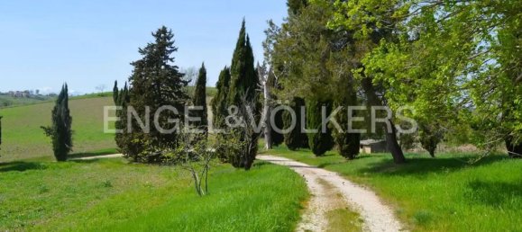 12-Zimmer Haus in Penna San Giovanni, Italy, Nr. 126829 26