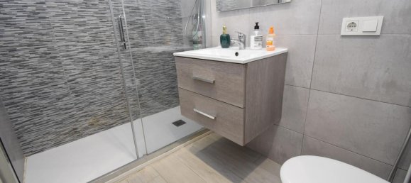 4 chambres Appartement à El Altet, Spain No. 158491 19