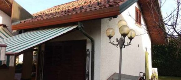 3 rooms Apartment in Usmate Velate, Italy No. 4364 42