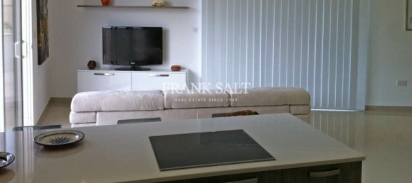 2 bedrooms Penthouse in Swieqi, Malta No. 3709 6