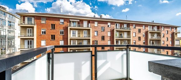 5 bedrooms Apartment in Turin, Italy No. 340451 17