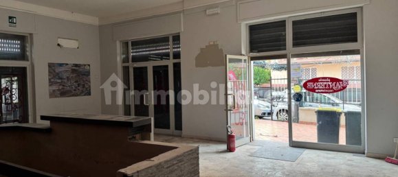 Коммерческая недвижимость с 1 комнатой в Чампино, Италия № 336595 16