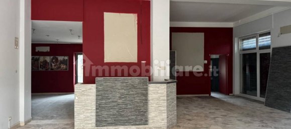 Коммерческая недвижимость с 1 комнатой в Чампино, Италия № 336595 12