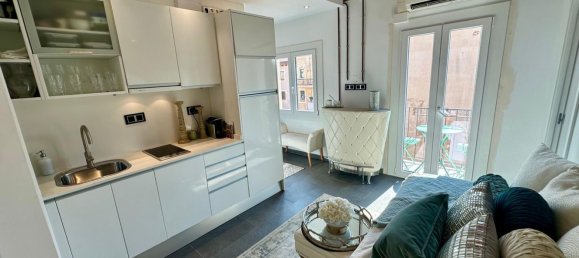 1 Schlafzimmer Penthouse in Ciutat Vella, Spain, Nr. 169884 9