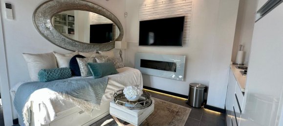 1 Schlafzimmer Penthouse in Ciutat Vella, Spain, Nr. 169884 11