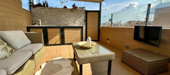 1 Schlafzimmer Penthouse in Ciutat Vella, Spain, Nr. 169884 3