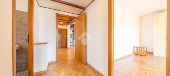 Apartamento de 3 habitaciónes en Ariccia, Italy No. 347046 12