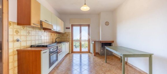 Apartamento de 3 habitaciónes en Ariccia, Italy No. 347046 7