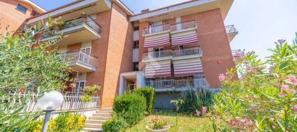 Apartamento de 3 habitaciónes en Ariccia, Italy No. 347046 2
