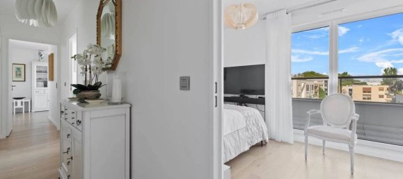 3 bedrooms Apartment in Garches, France No. 119925 8