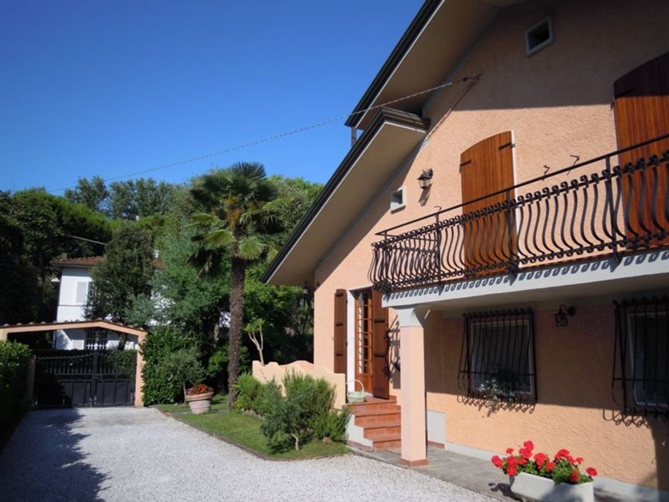 9-Zimmer Villa in Massa, Italy, Nr. 70709