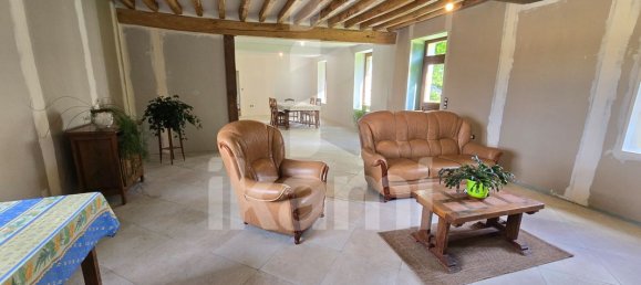 5 Schlafzimmer Haus in Indre, France, Nr. 274434 11