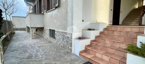 6 rooms Villa in Lissone, Italy No. 234488 10