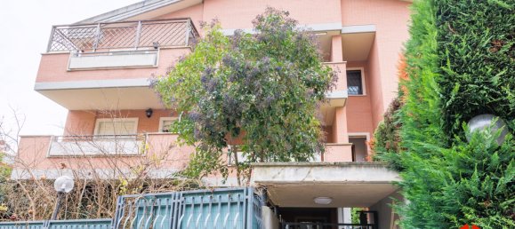 1 bedroom Apartment in Rome, Italy No. 201773 33