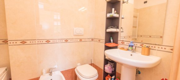 1 bedroom Apartment in Rome, Italy No. 201773 17