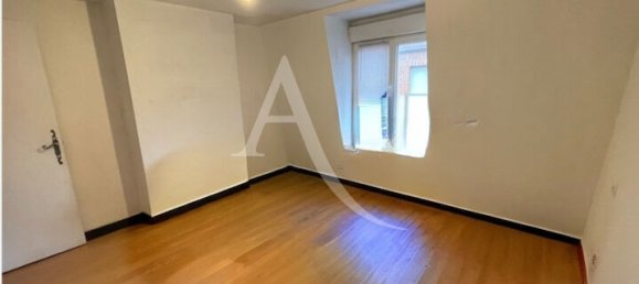 3 Schlafzimmer Haus in Croix, France, Nr. 77360 12