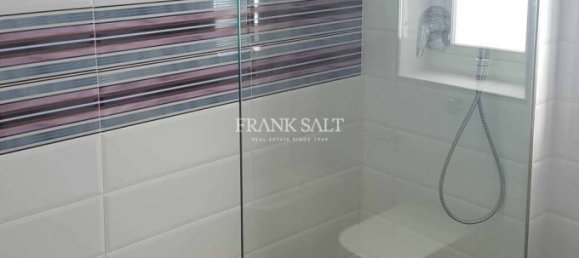 2 Schlafzimmer Penthouse in Saint Paul's Bay, Malta, Nr. 3907 13