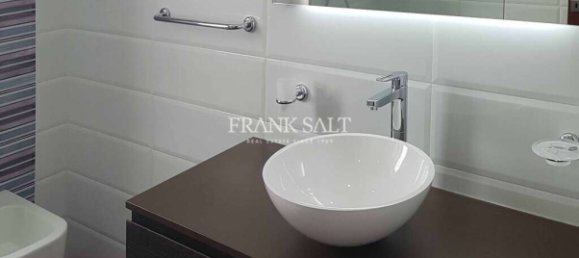 2 Schlafzimmer Penthouse in Saint Paul's Bay, Malta, Nr. 3907 12