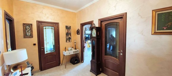 Apartamento de 3 divisões em Turin, Italy N.º 8736 18