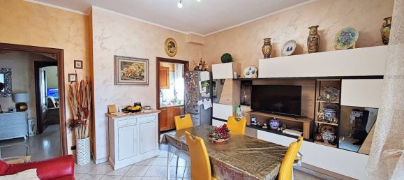 Apartamento de 3 divisões em Turin, Italy N.º 8736 8