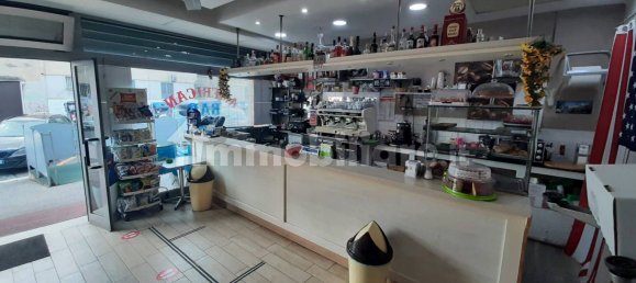 1غرفة عقار تجاري في Rome, Italy رقم 32221 20