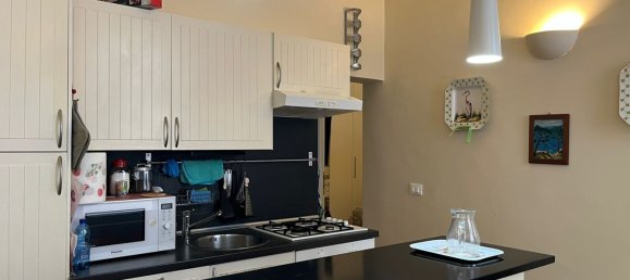 1 bedroom Apartment in Genoa, Italy No. 328093 4