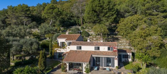 8 Schlafzimmer Villa in Grasse, France, Nr. 1998 8