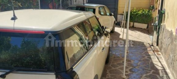 2 Schlafzimmer Haus in Rome, Italy, Nr. 333984 8