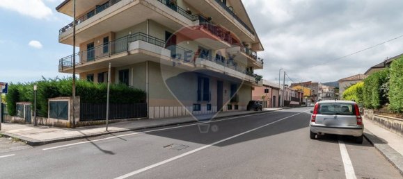 4 bedrooms Apartment in Piedimonte Etneo, Italy No. 362003 2