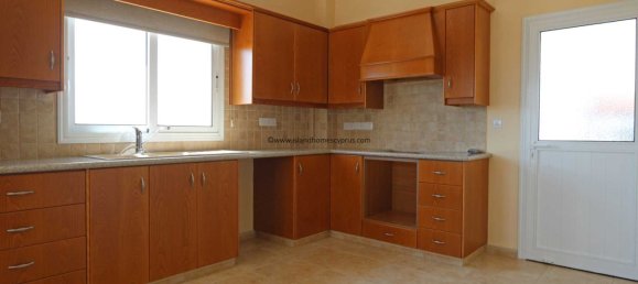 3 bedrooms House in Frenaros, Cyprus No. 23895 3