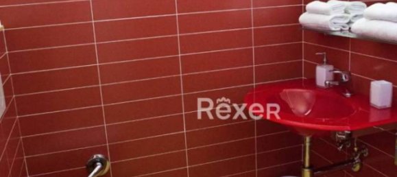 Дом с 14 спальнями в Розето дельи Абруцци, Италия № 345393 28