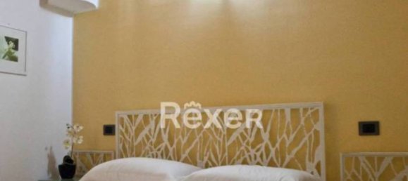 Дом с 14 спальнями в Розето дельи Абруцци, Италия № 345393 20