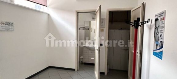 2 bedrooms Apartment in Piacenza, Italy No. 337864 5