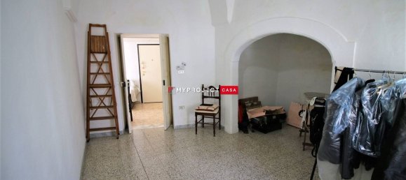 Casa de 3 habitaciónes en Martina Franca, Italy No. 215892 11