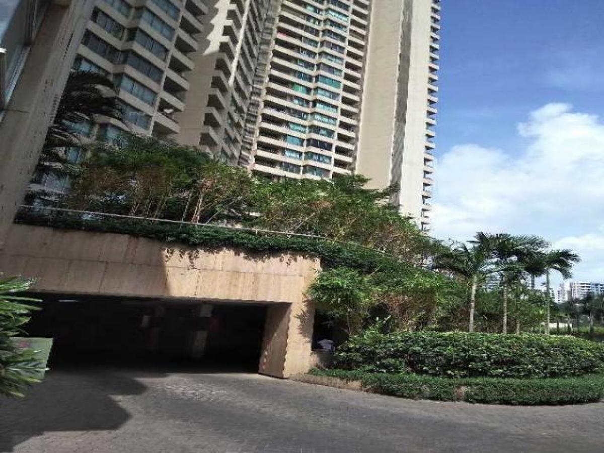 Дом с 3 спальнями в Мумбаи, Индия № 54539