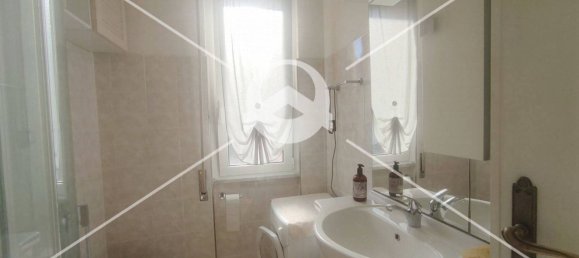 Квартира с 2 спальнями в Пьетра Лигуре, Италия № 358972 21