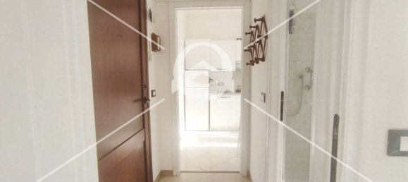 Квартира с 2 спальнями в Пьетра Лигуре, Италия № 358972 12