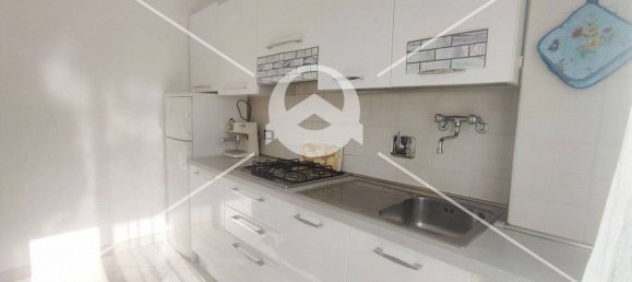 Квартира с 2 спальнями в Пьетра Лигуре, Италия № 358972 9