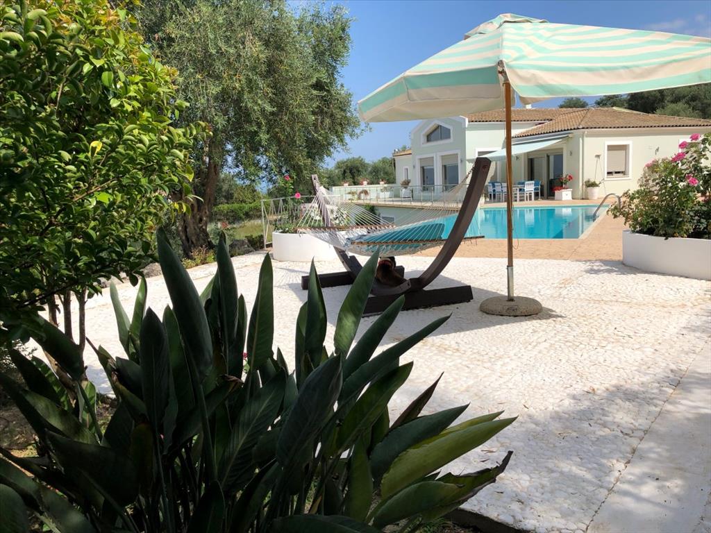 3 bedrooms Villa in Corfu, Greece No. 5249