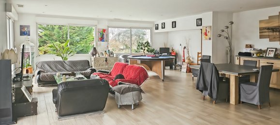 5 bedrooms House in Leognan, France No. 361872 6